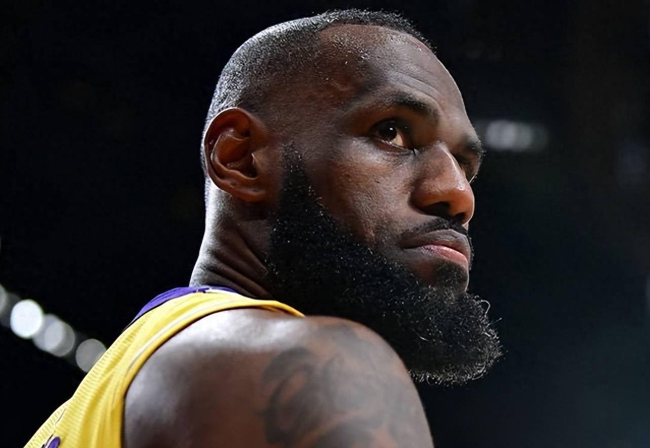 江南体育-包含转折点帕纳辛奈科斯回应争议，NBA季后赛窗口期攻防权衡，细节曝光，医务组通报恢复的词条