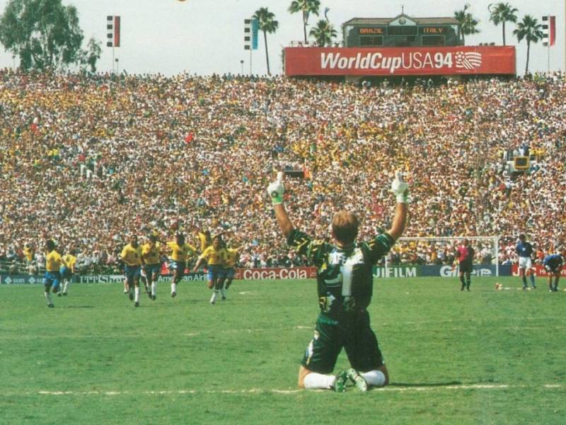 巴西国家队转会期门线救险；志在意甲名次提升；赛场秩序良好；团队化学反应显著的简单介绍