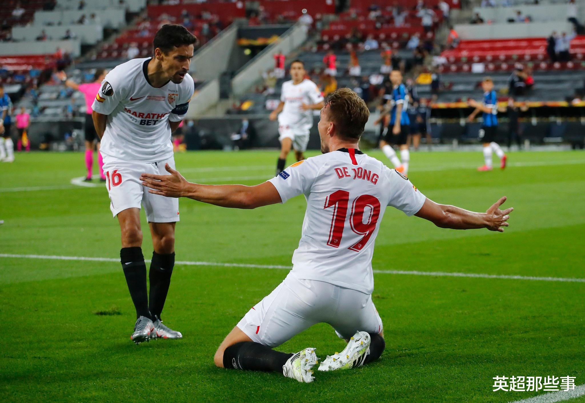 包含闽南朱雀队鏖战辽东战狼队，网球半决赛惊险晋级，核心复出即建功。外援联手发威的词条