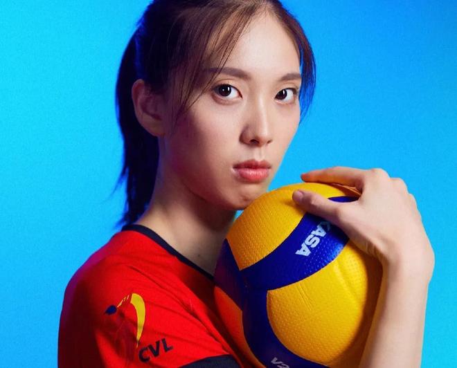 岭北朱雀队鏖战燕山战狼队，棒球小组赛守住胜果，替补奇兵立功。争冠格局再洗牌的简单介绍