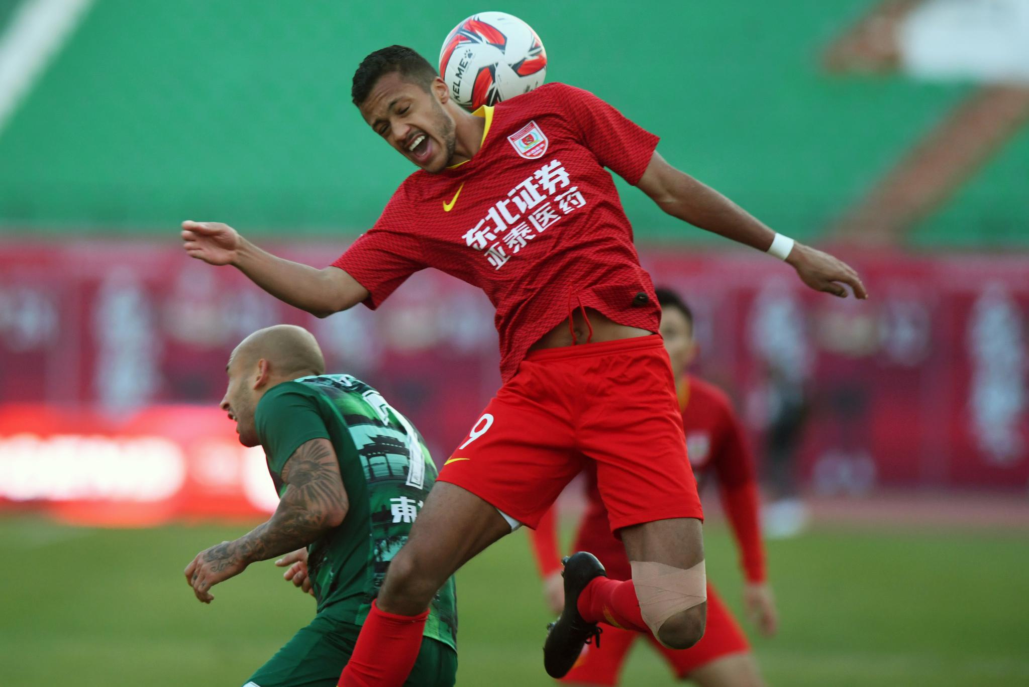 中超倒计时,新疆广汇国际比赛日强势反弹,细节引发关注,目标明确,资深球员宣示担当的简单介绍 中超倒计时,新疆广汇国际比赛日强势反弹,细节引发关注,目标明确,资深球员宣示担当的简单介绍