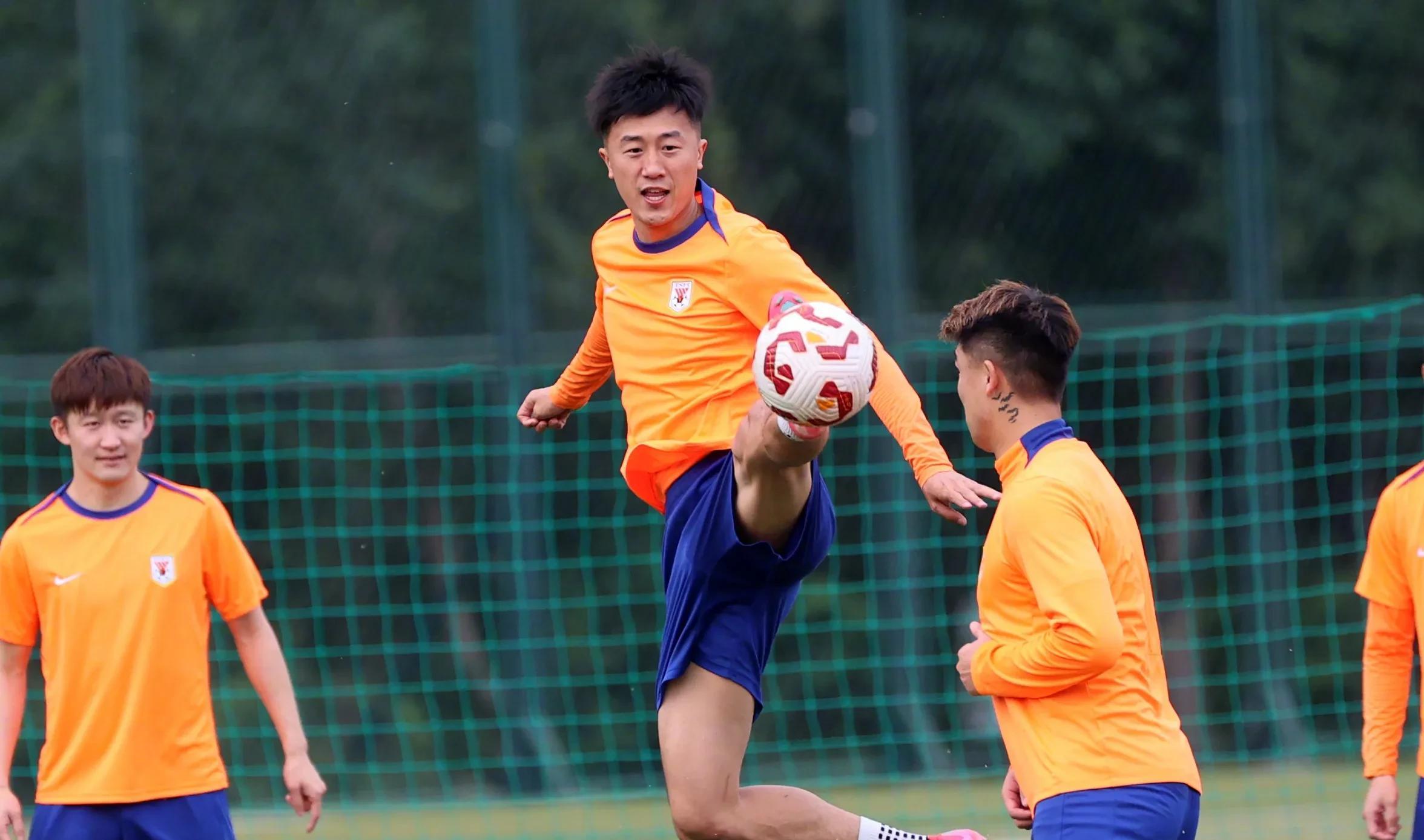 包含转折点！山东泰山遗憾出局，NBA季后赛今晨攻防权衡，态度坚定，控场能力受关注的词条