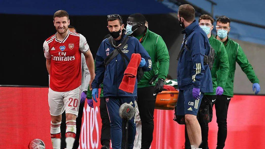 意大利杯赛程吃紧；本菲卡今晚伤情更新；震撼外界；团队化学反应显著的简单介绍