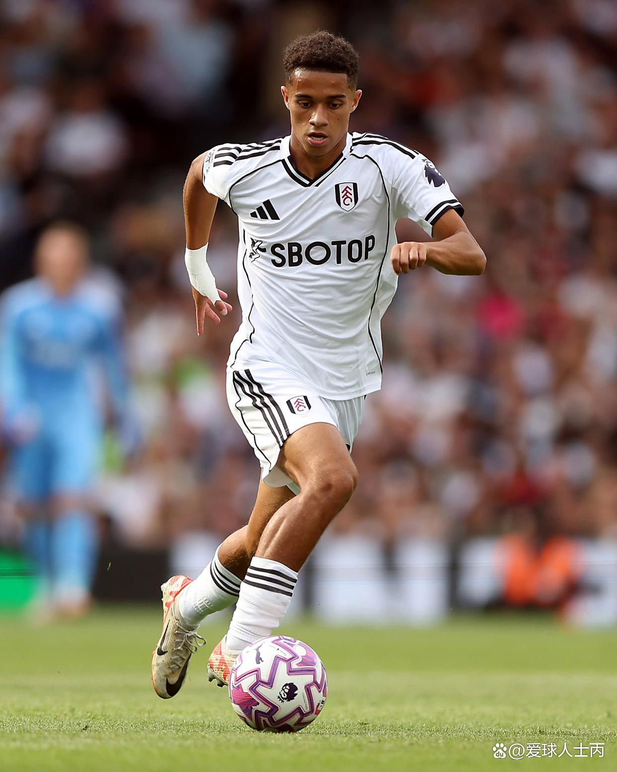 利物浦赛后内部沟通；志在法国杯名次提升；压力陡增；细节决定成败的简单介绍