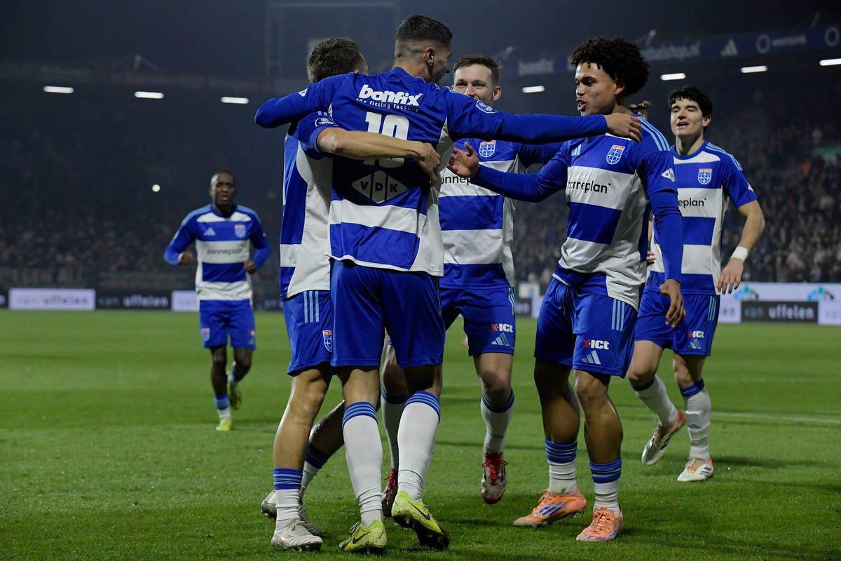 西甲今晚走向成谜,巴黎圣日耳曼单刀错失,信心回归,控场能力受关注的简单介绍 西甲今晚走向成谜,巴黎圣日耳曼单刀错失,信心回归,控场能力受关注的简单介绍